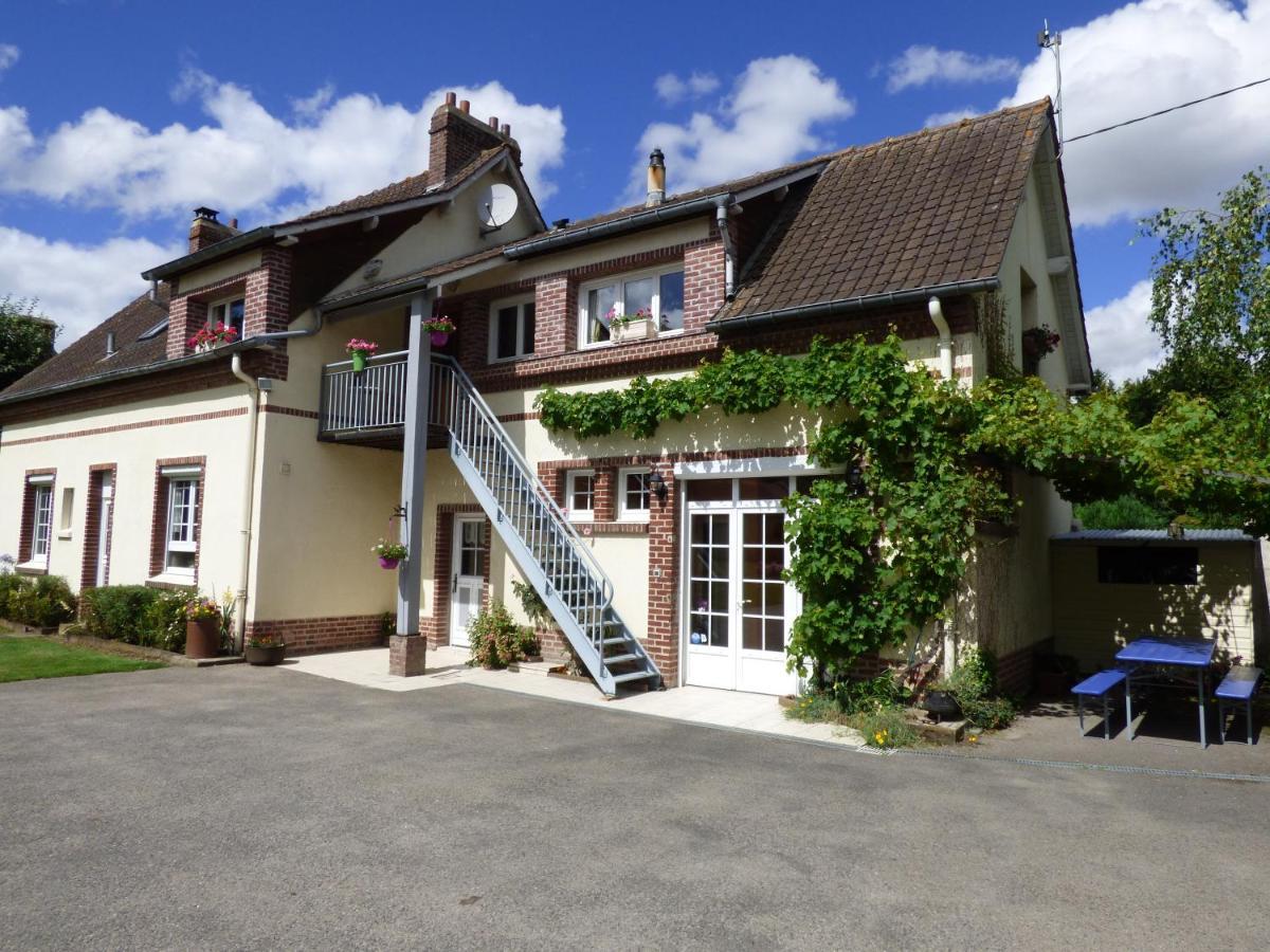 La Fontainoise Bed and Breakfast Fontaine-sur-Somme Buitenkant foto